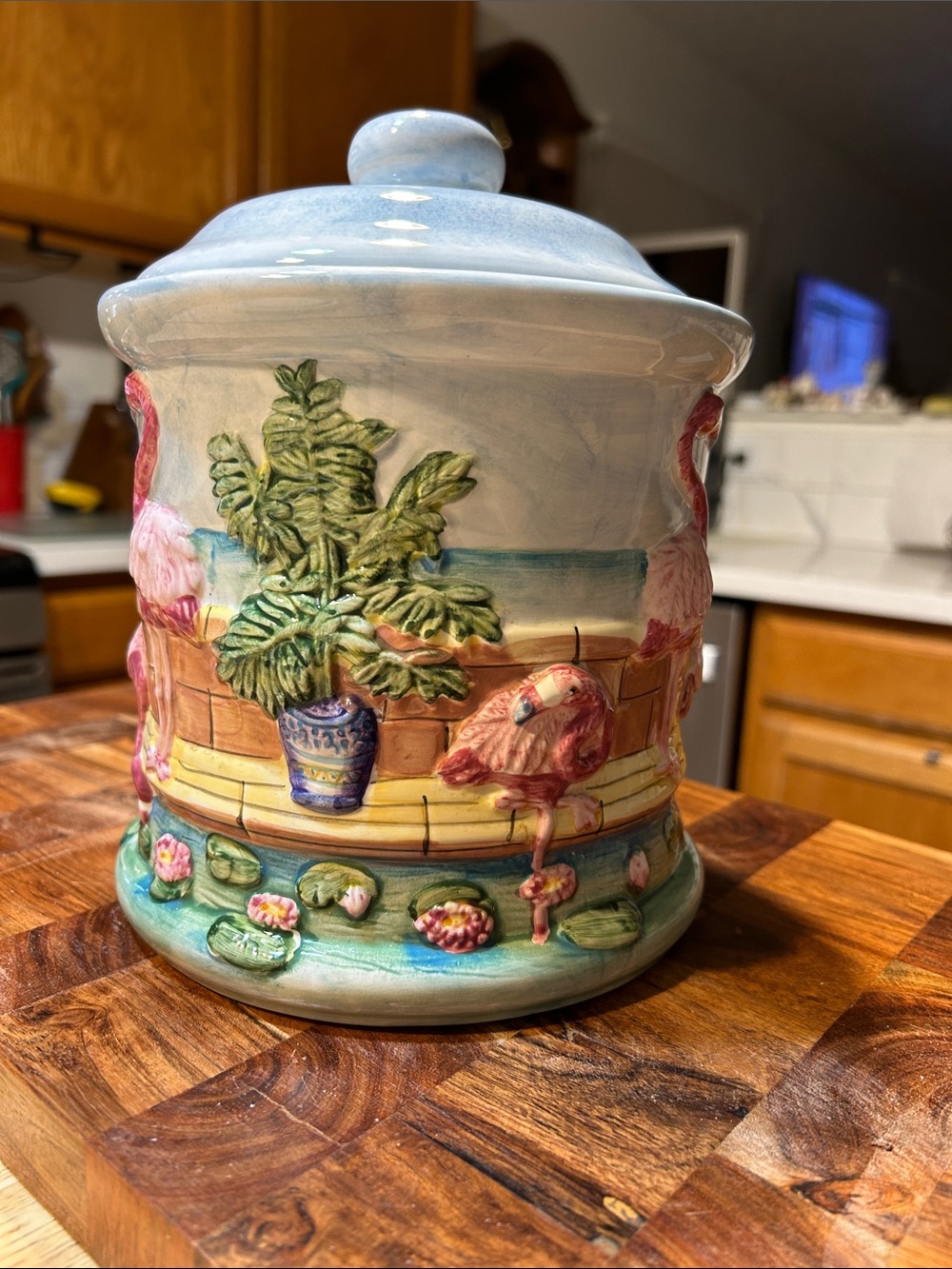 Ceramic Flamingo Canister or cookie jar- Hand-Painted Pink & Blue - Picture 3 of 12